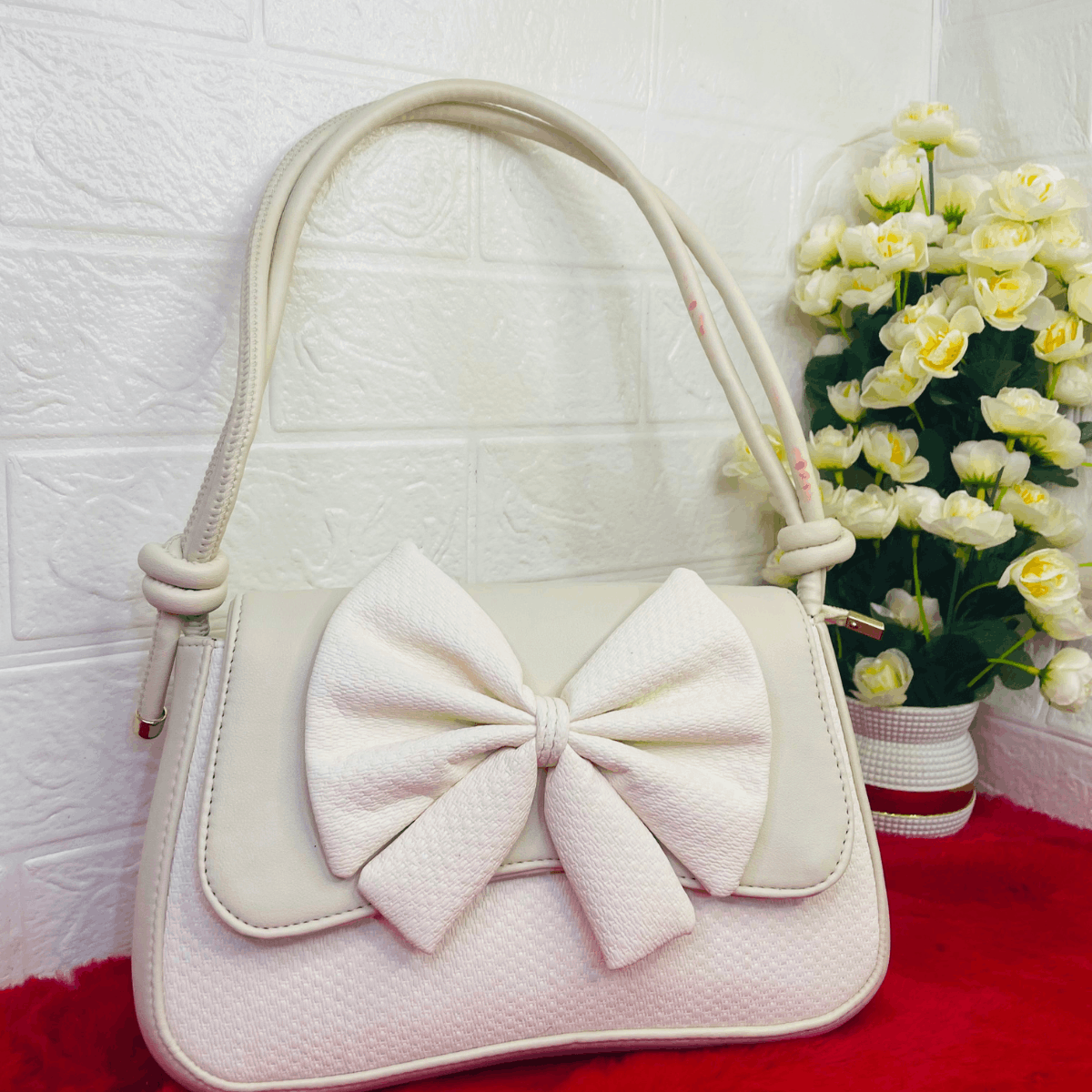 Elegant Bow Design Ladies Handbag – Pink - Image 3