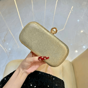 Alternative view of Elegant Pearl Beaded Bridal Clutch ✨