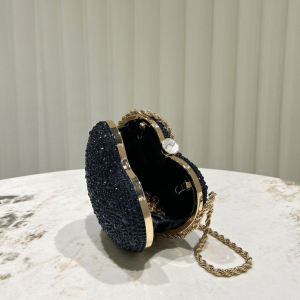 Diamond/Crystal Clutch Bag✨ - Image 6
